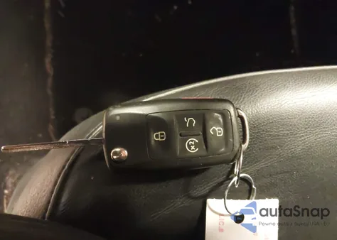 2014 Volkswagen Passat 2.0L Tdi Sel Premium from USA, damaged, VIN 1VWCN7A31EC087572